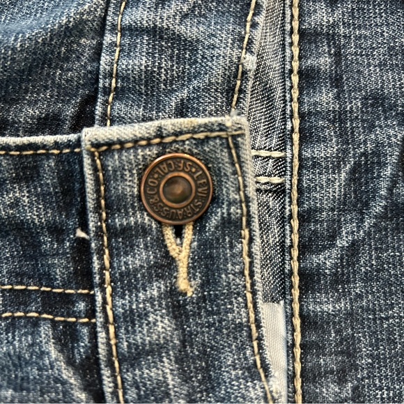 Levi's Men's Blue Jeans - Picture 6 of 8